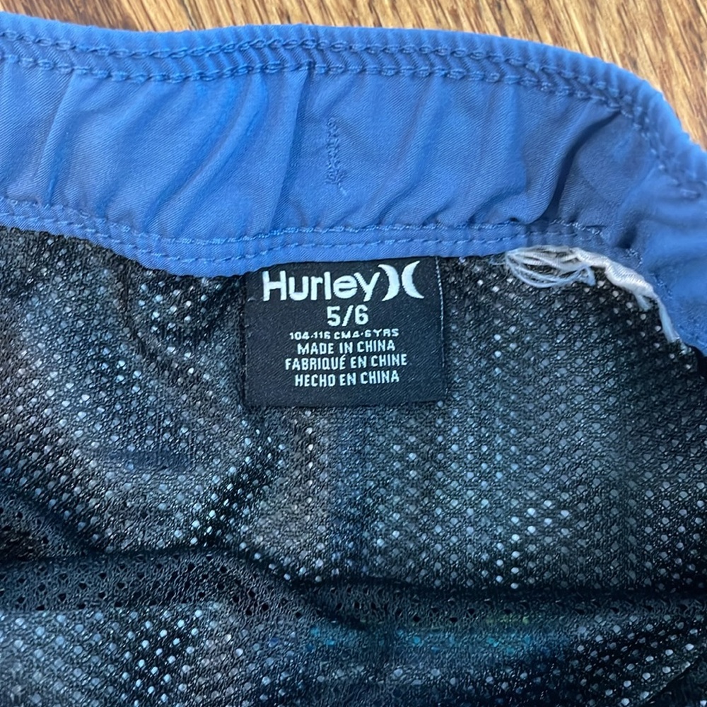 Boy’s Hurley Swim Trunk/Board Shorts. Size 5/6. Excellent to Like New Condition. - Picture 5 of 9